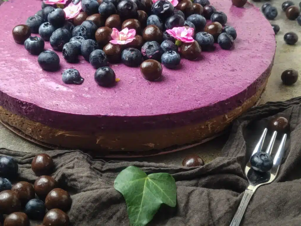 blueberry chocolate cake no bake