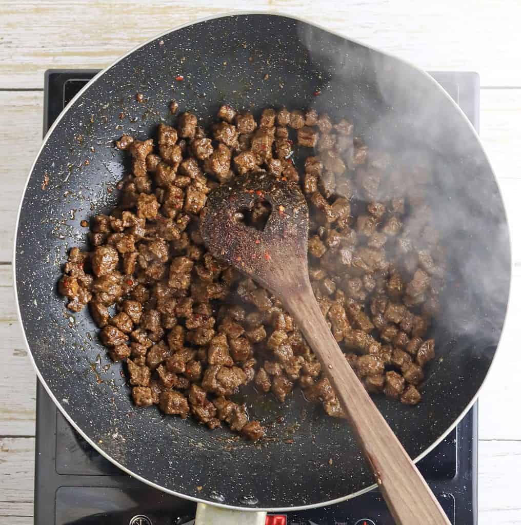 cooking beef for tantuni