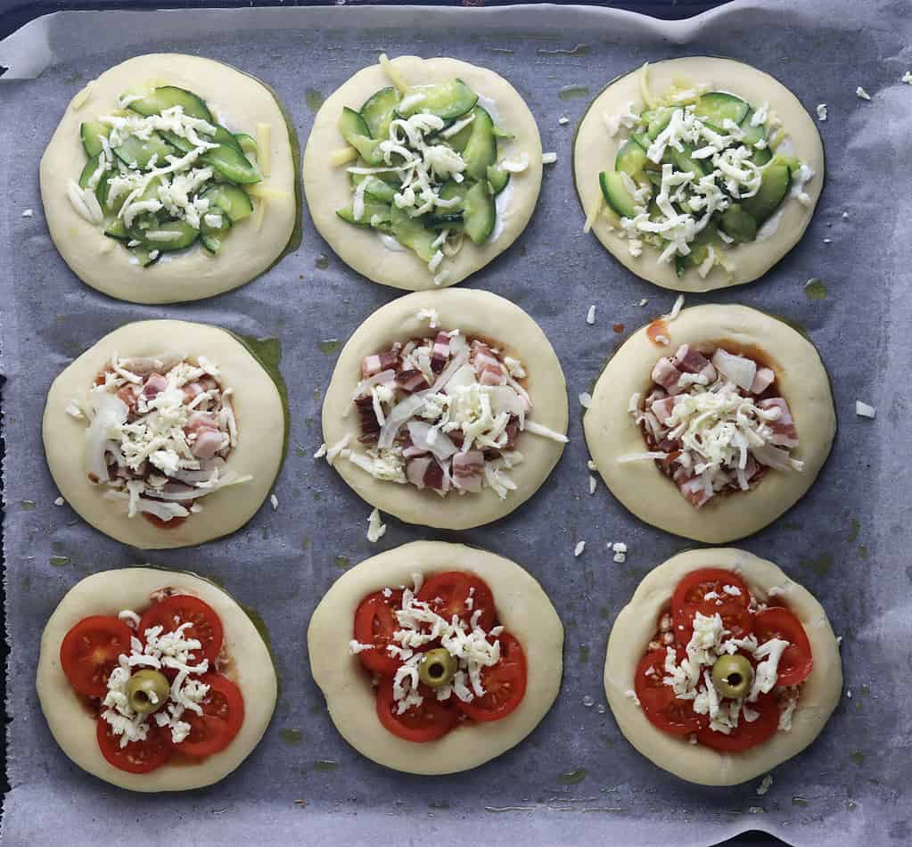 mini pizzetta topping