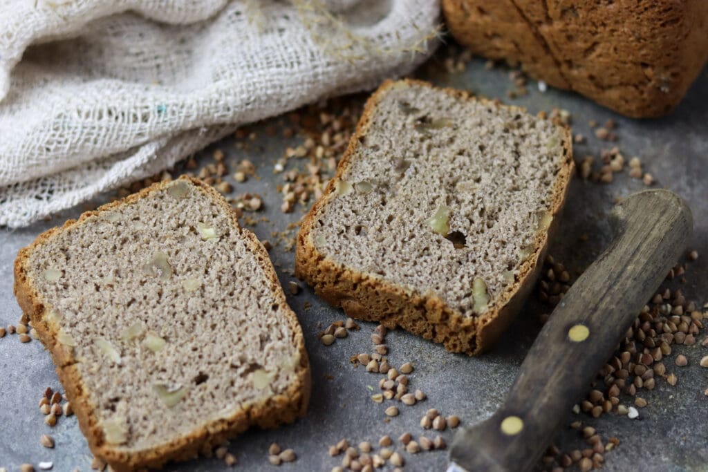 serving buckwheat bread with walnuts 