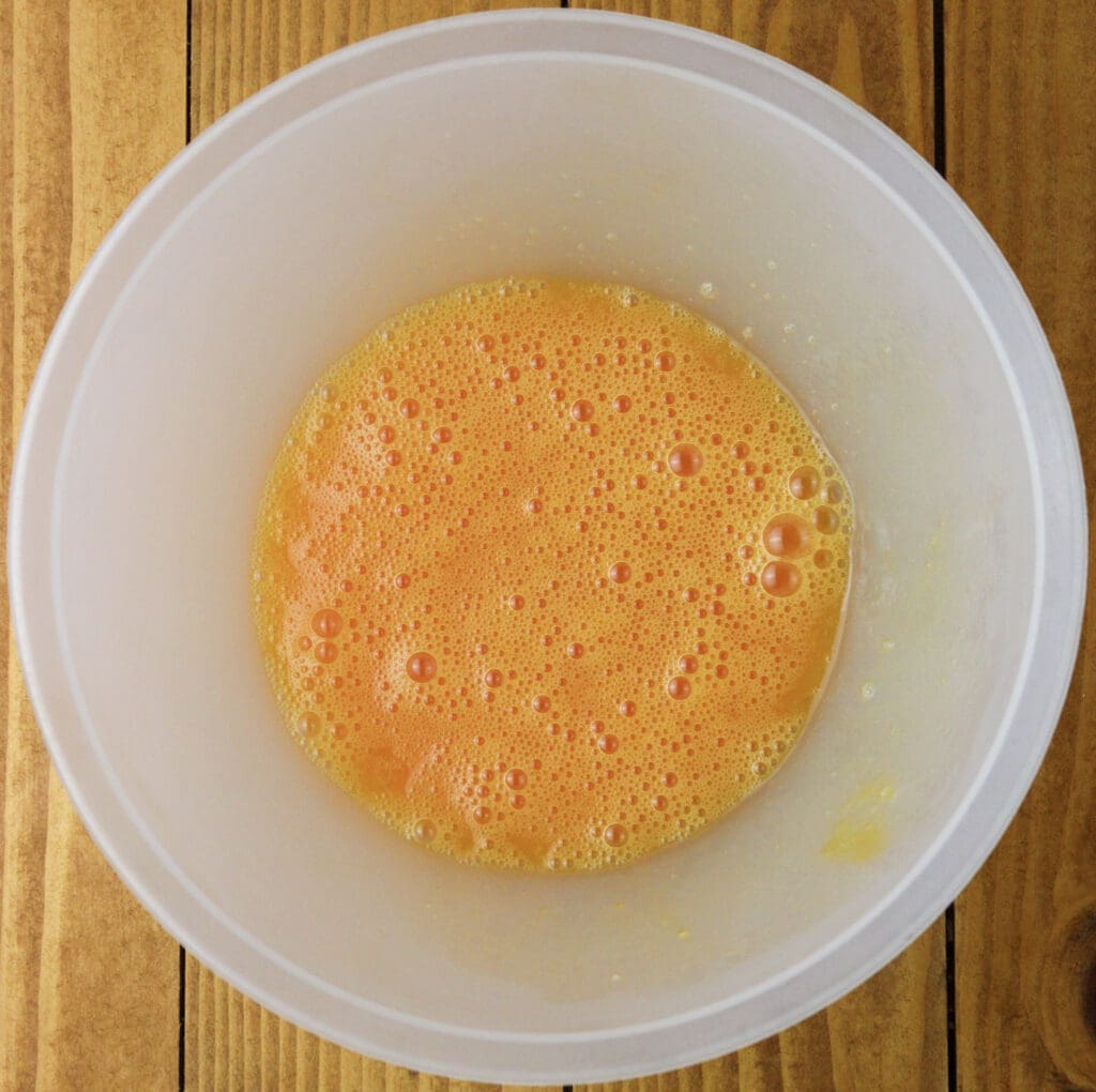 how to whip the eggs for polenta bread