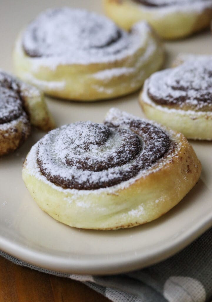 puff pastry cinnamon pinwheels with powdered sugar 