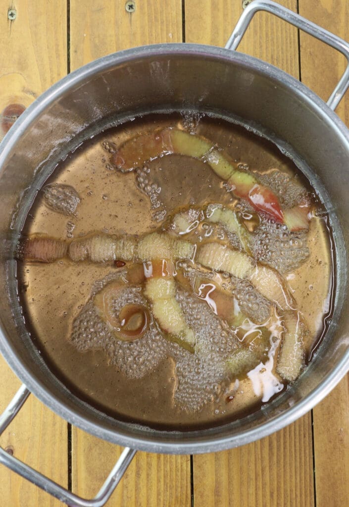 Thickening the sugar syrup 