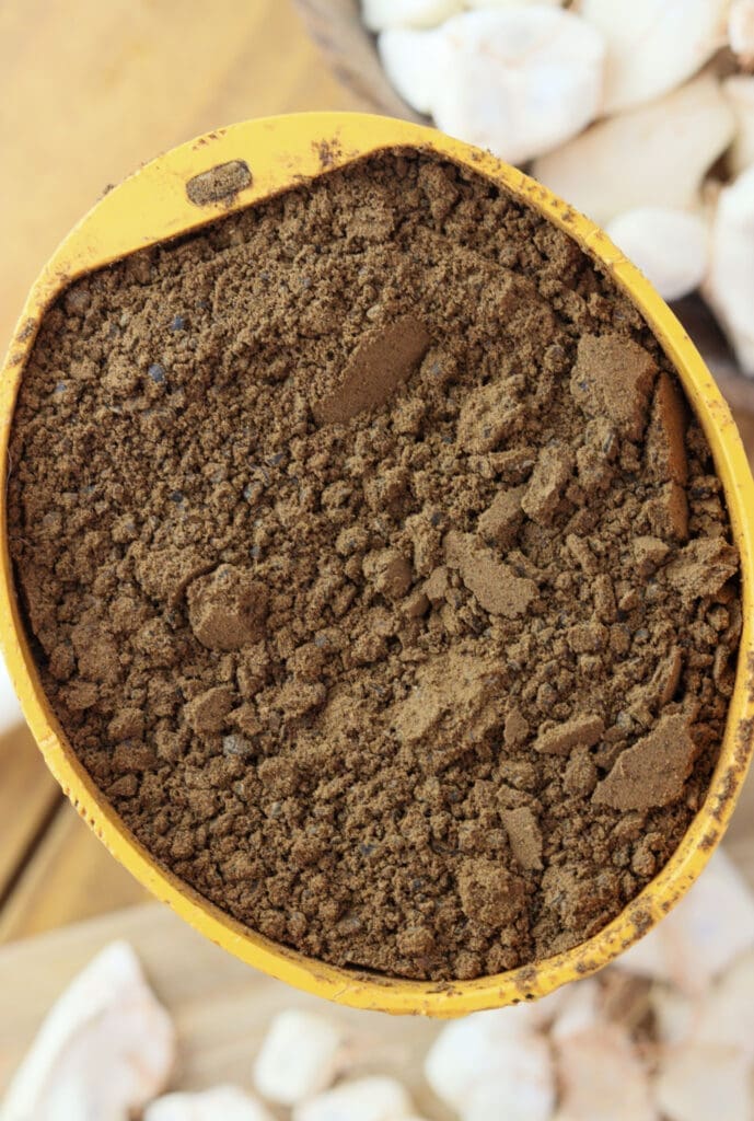 Roasted baobab seeds ground to baobab coffee. 
