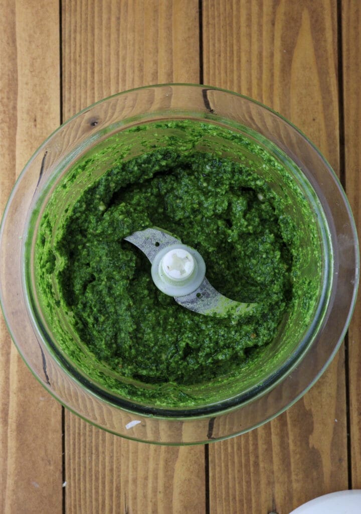 Green pesto when it's finaly blended, with a lot more of wild garlic than pine nuts.